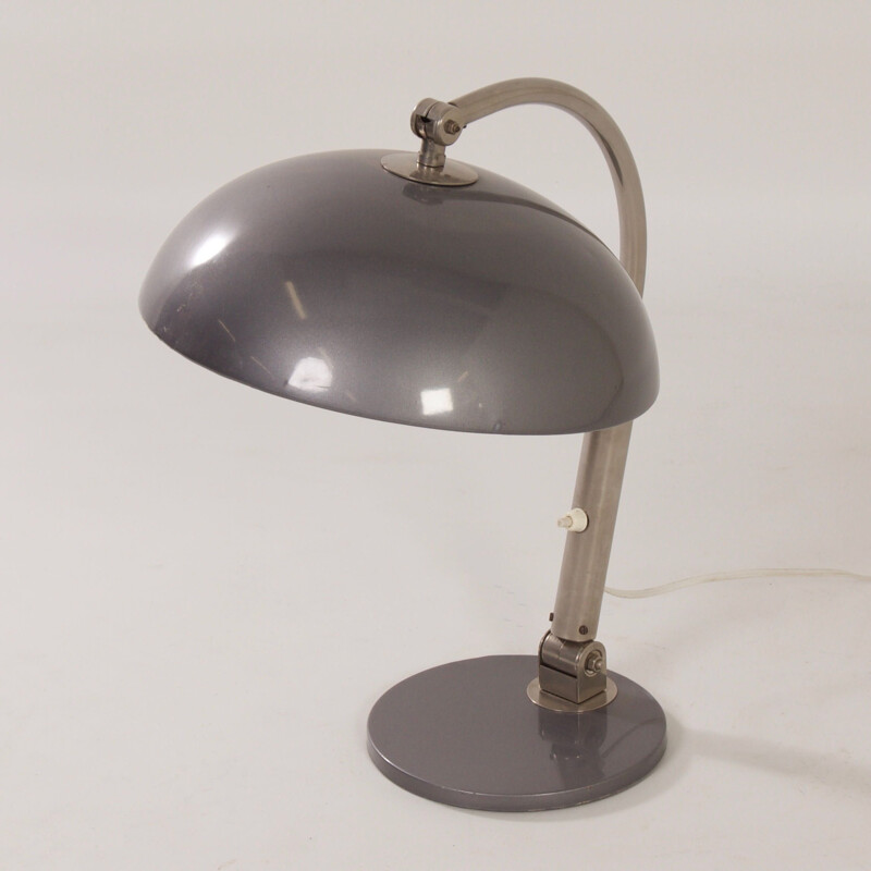Lampe de bureau vintage modèle 144 en métal et aluminium par H. Busquet pour Hala, 1950