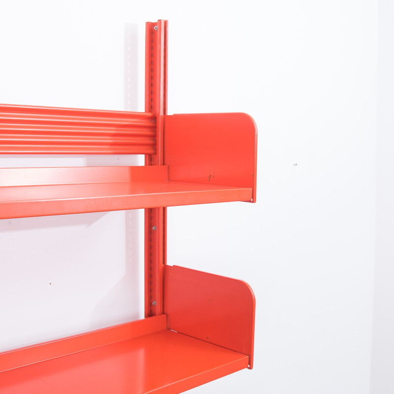 Italian Lips Vago "Congresso" shelving system in red metal - 1960s