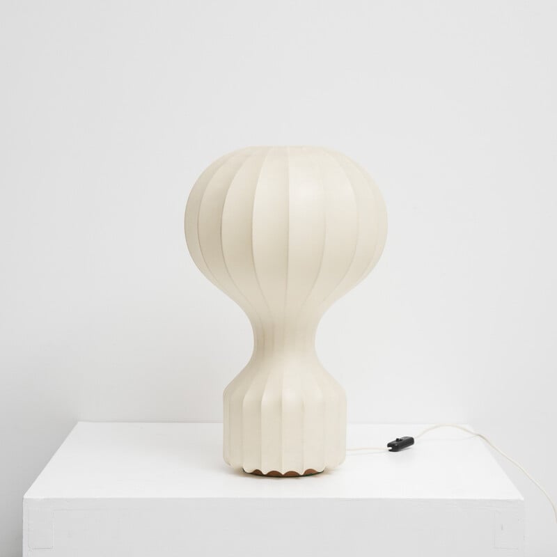 Lampe de table "Gatto" Flos en résine et métal, Achille & Pier Giacomo CASTIGLIONI - 1960