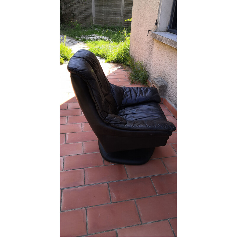 Scandinavian vintage leather swivel chair, 1970