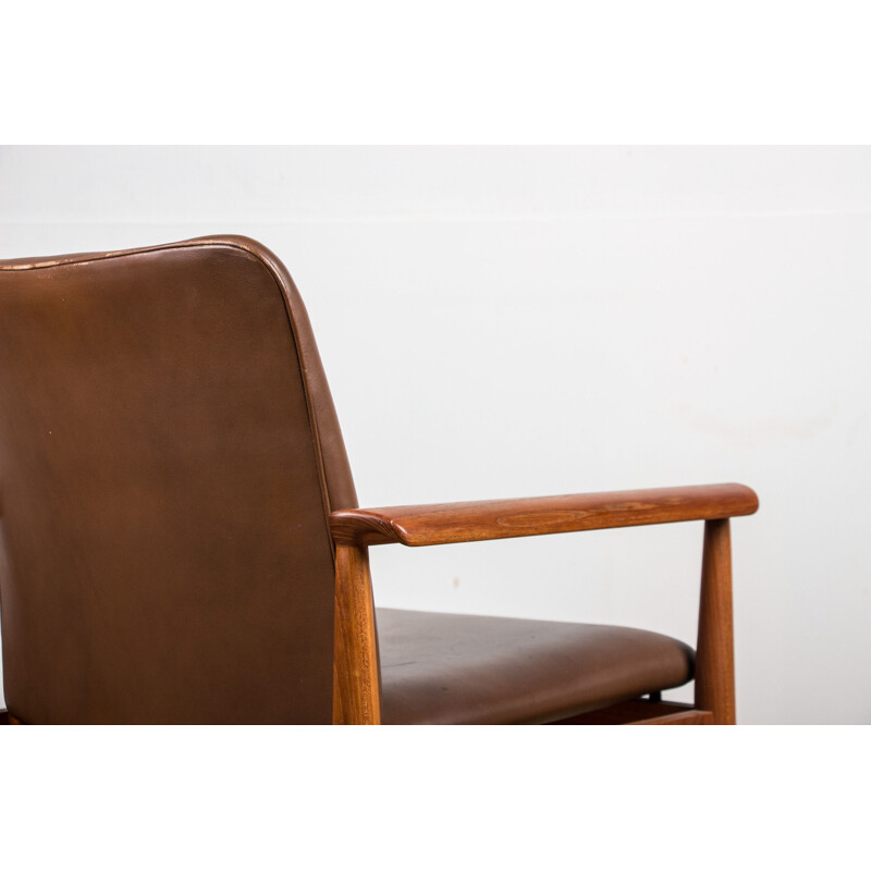 Vintage Danish teak and leather armchair model 209 "Diplomat" by Finn Juhl for Cado