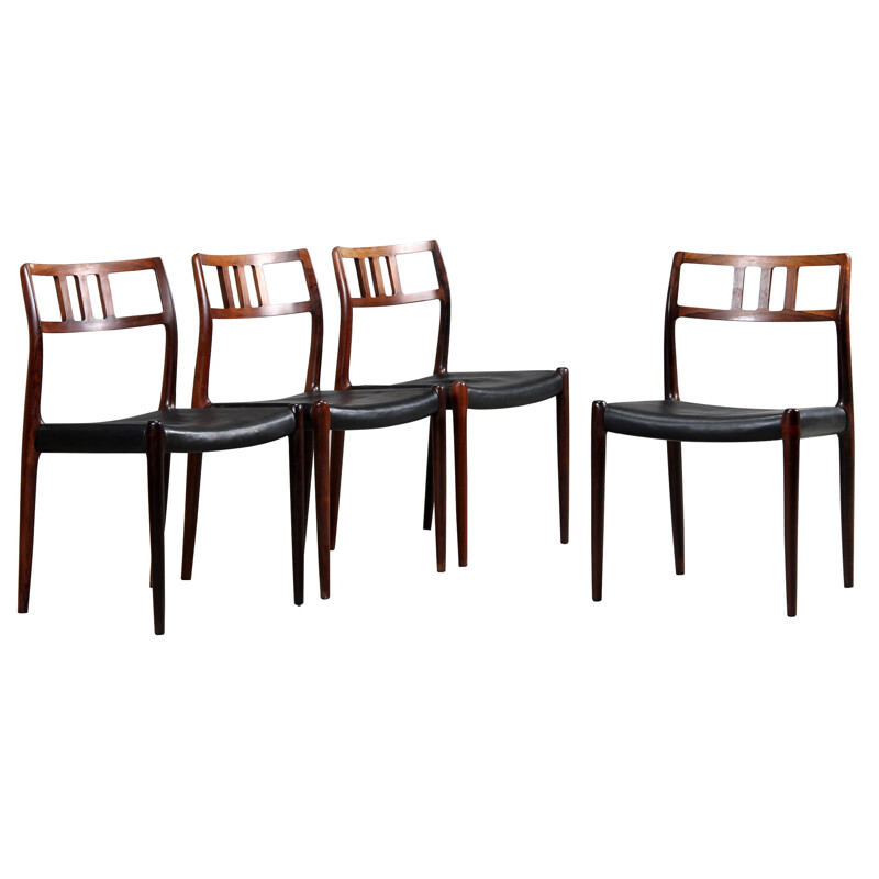 Suite de 4 chaises "64" en palissandre de Rio, Niels O MOLLER - années 60