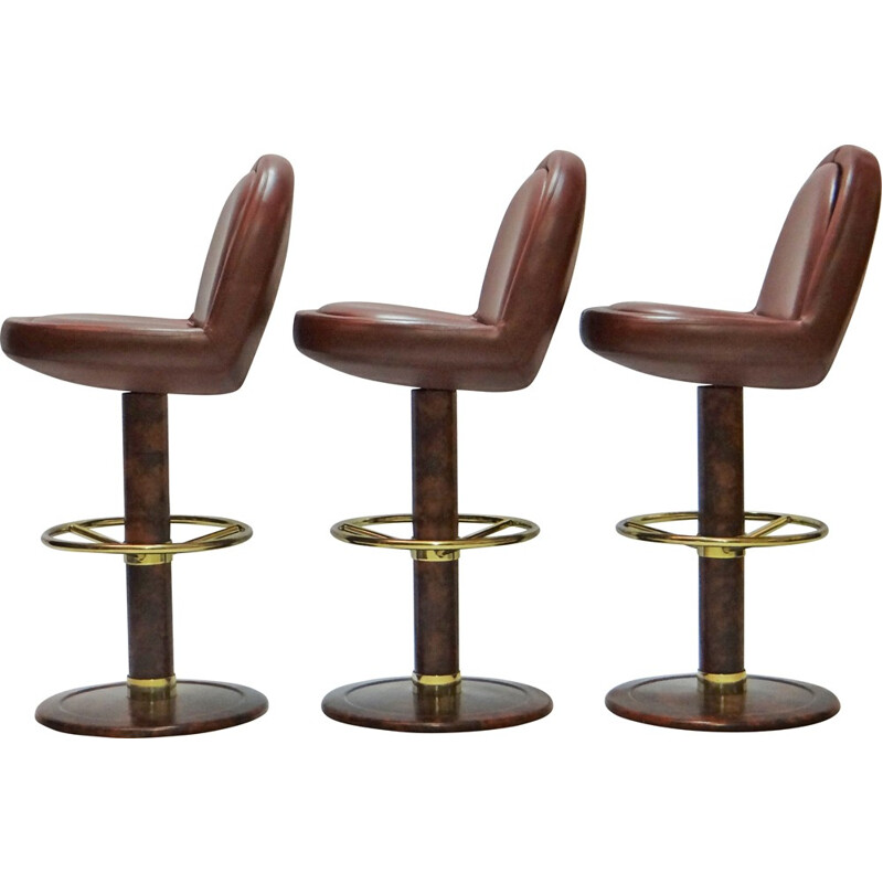 Set of 3 bar stools in red leather and brass - 1970s