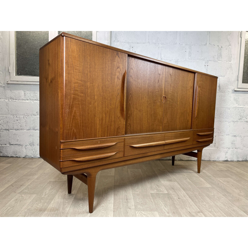 Vintage Scandinavian "highboard" sideboard in teak model Um 14 by Johannes Andersen for Uldum Møbelfabrik, 1960