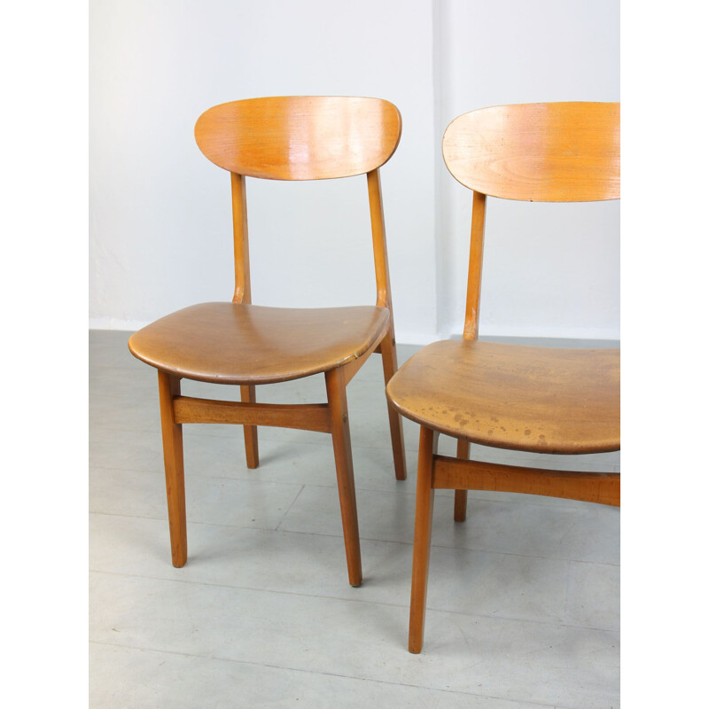 Conjunto de 3 sillas italianas de época en madera y polipiel