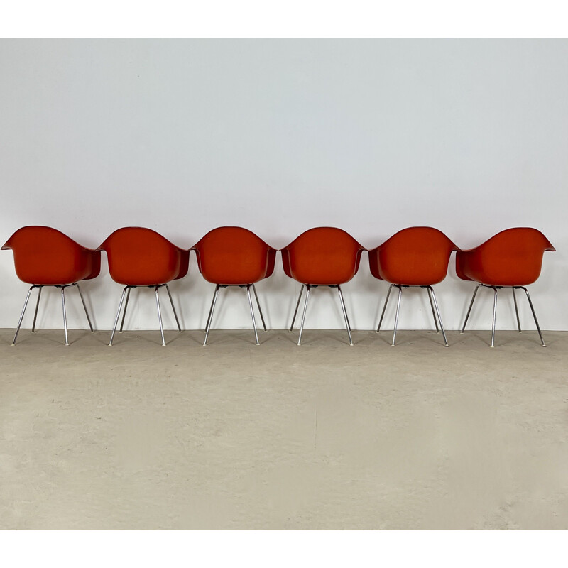 Ensemble de 6 chaises vintage en métal de Charles & Ray Eames pour Herman Miller, 1970