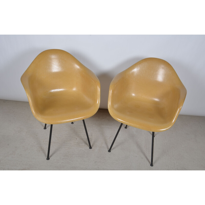 Pair of vintage Lah armchairs by Charles & Ray Eames for Mobilier International, 1955