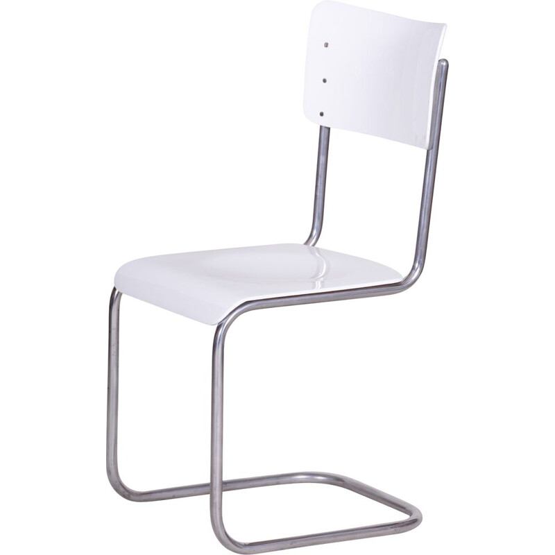 Silla blanca vintage Bauhaus de Vichr