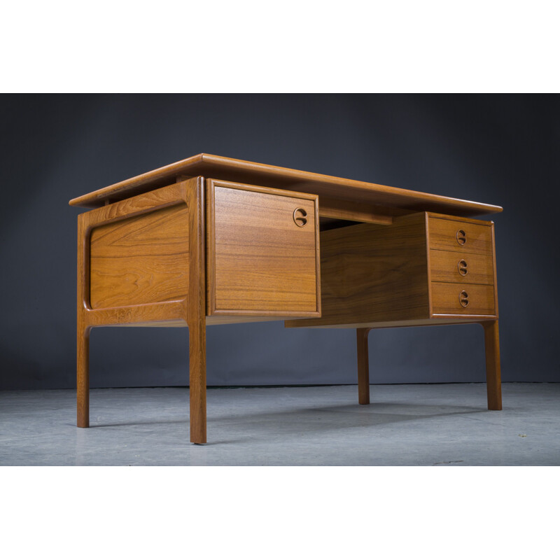 Danish vintage desk by Arne Vodder for Gv Møbler, 1960s