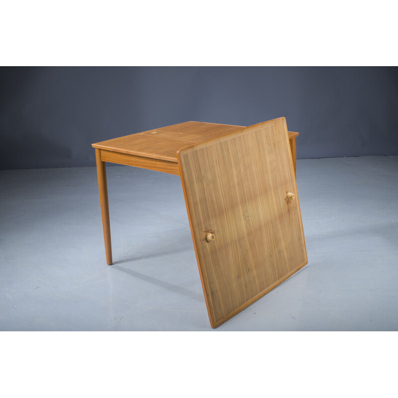 Danish vintage teak model 28 side table by Poul Hundevad for Hundevad & Co., 1960s