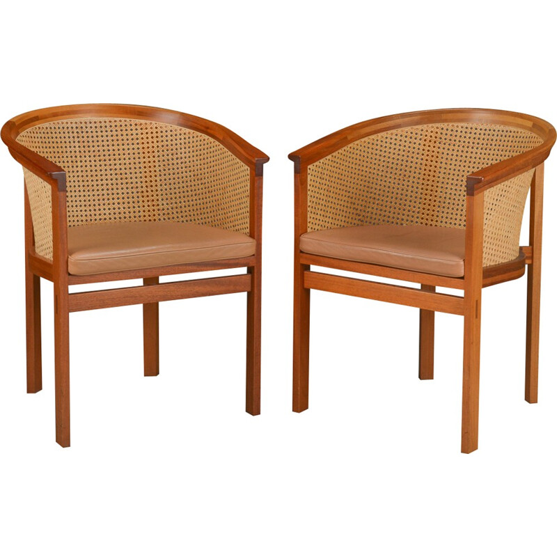 Pair of "King Series" armchairs in mahogany and brown leather, Rud THYGESEN & Johnny SORENSEN - 1980s