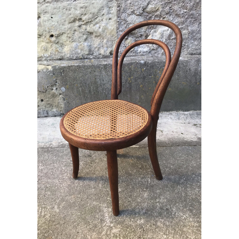 Vintage wooden chair from Thonet