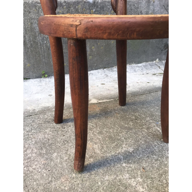 Vintage wooden chair from Thonet