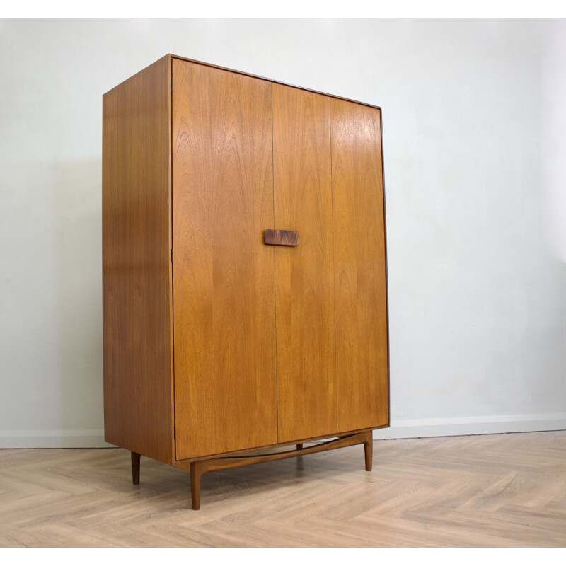 Armoire vintage en teck par Ib Kofod Larsen pour G-Plan, 1960