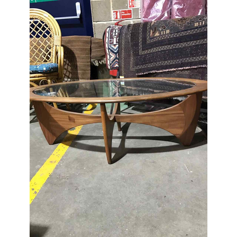 Mid century oval G-Plan "Astro" coffee table - 1960s