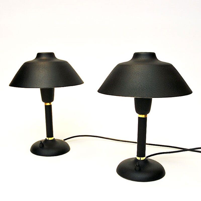 Paire de lampes de table vintage en métal noir et suédois par Gemi, 1950