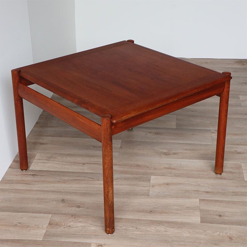 Table basse scandinave vintage en teck de Sven Ivar Dysthe pour Dokka Mobler, 1960