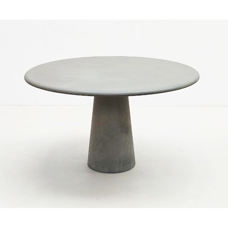 Mid-century round concrete dining table, Italy 1970s