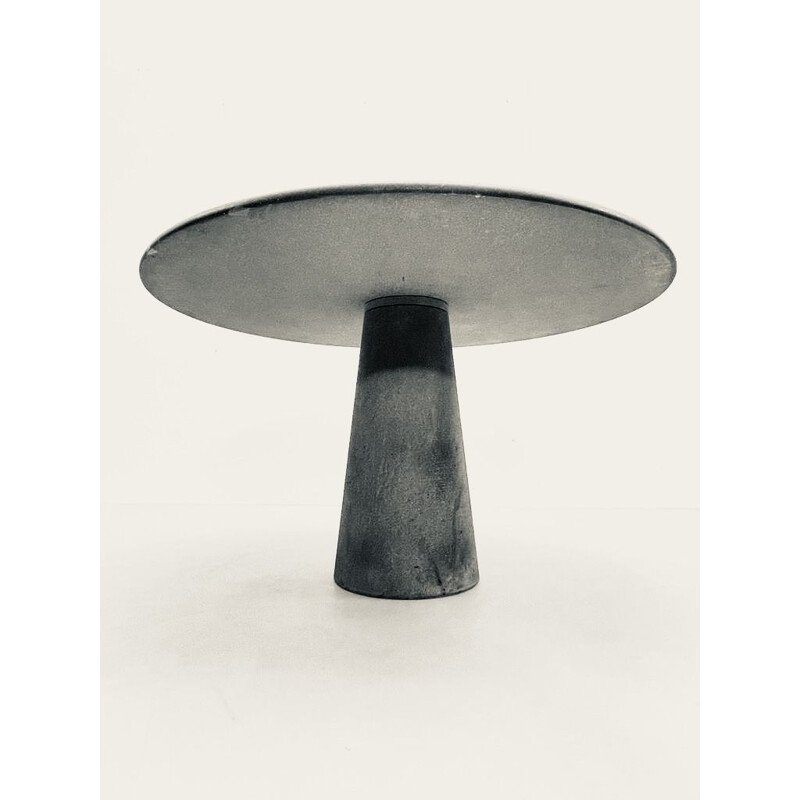 Table ronde vintage en béton, Italie 1970