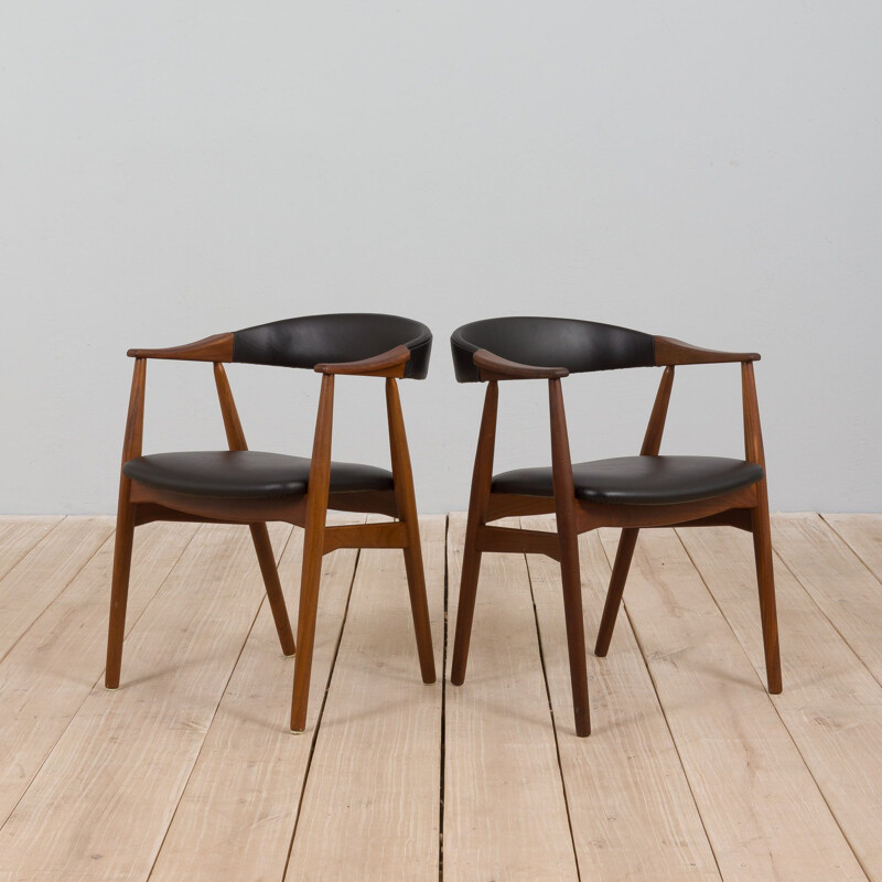 Pair of vintage model 213 armchairs by Th Harlev for Farstrup Møbler, Denmark 1950s