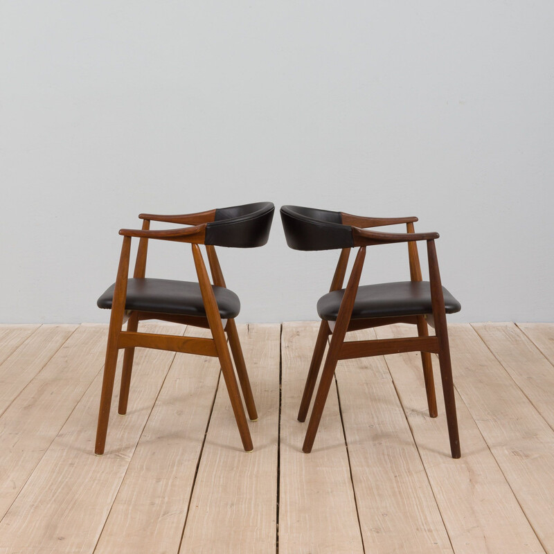 Pair of vintage model 213 armchairs by Th Harlev for Farstrup Møbler, Denmark 1950s