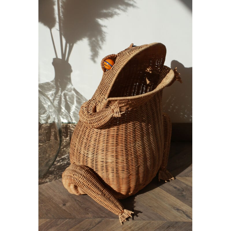 Vintage wicker frog magazine rack by Olivier Cajan