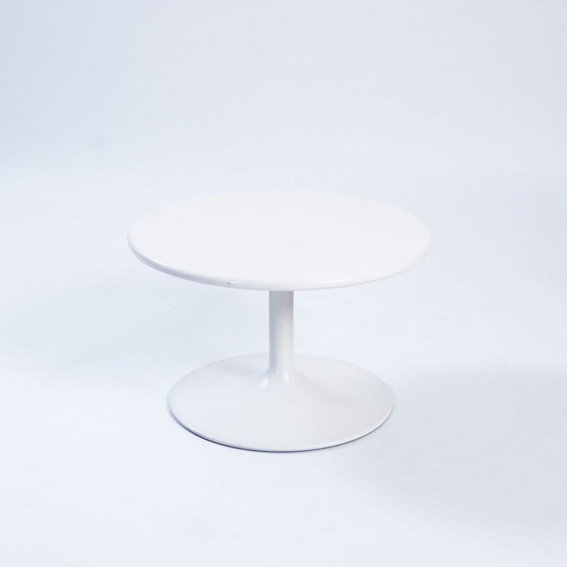 Vintage circular coffee table with tulip base by Pierre Paulin for Artifort, 1960s