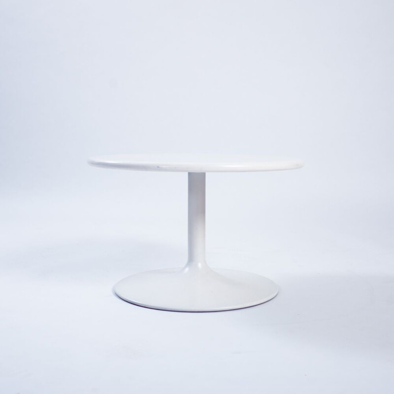 Vintage circular coffee table with tulip base by Pierre Paulin for Artifort, 1960s