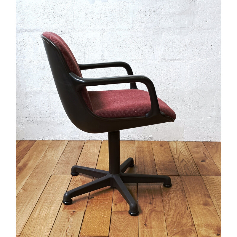 Vintage Comforto armchair by Mobilier International