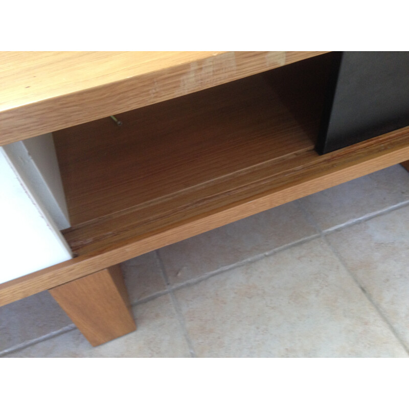 Low sideboard in solid oakwood - 1990s