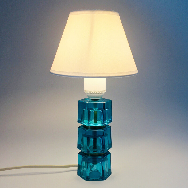 Lámpara de mesa escandinava de cristal y latón de Carl Fagerlund para Orrefors, Suecia 1960