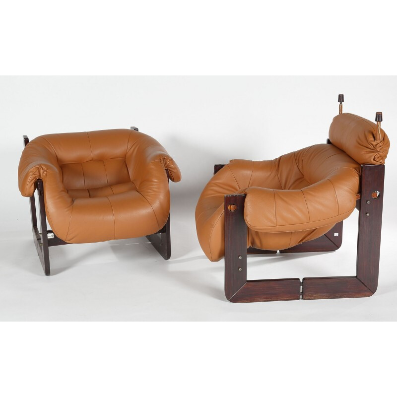 Pair of armchairs in leather and rosewood, Percival LAFER - 1960s