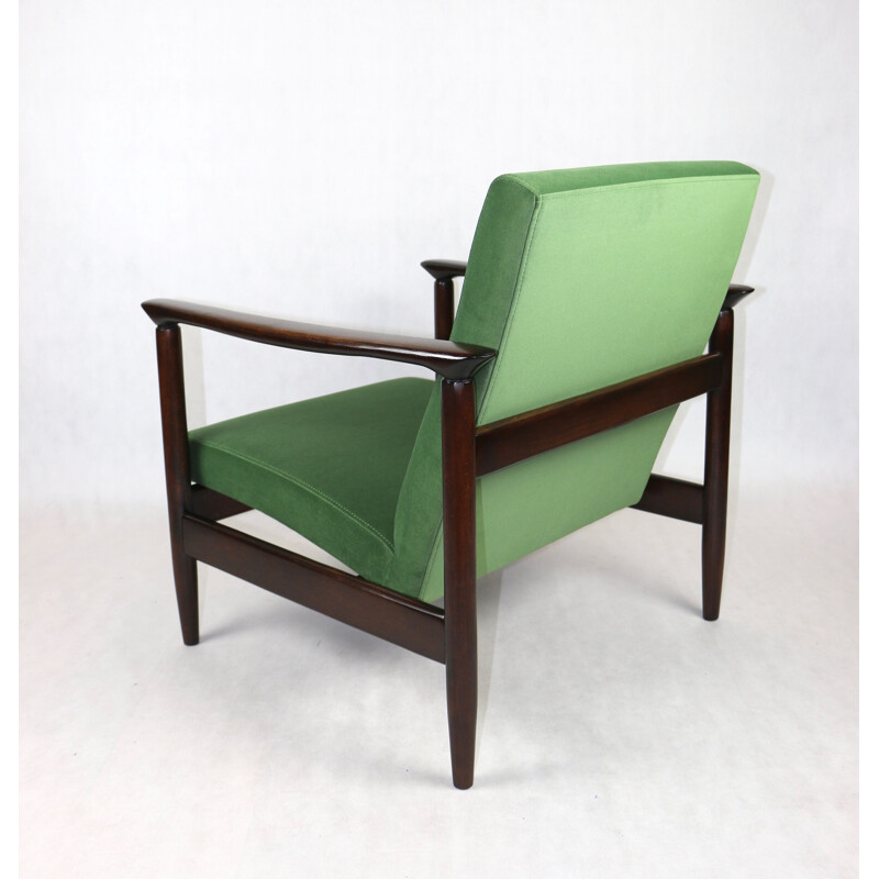 Vintage light green velvet Gfm-142 armchair by Edmund Homa, 1970s