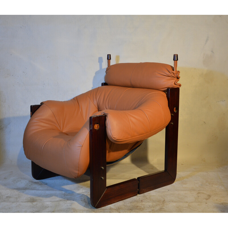 Pair of armchairs in leather and rosewood, Percival LAFER - 1960s