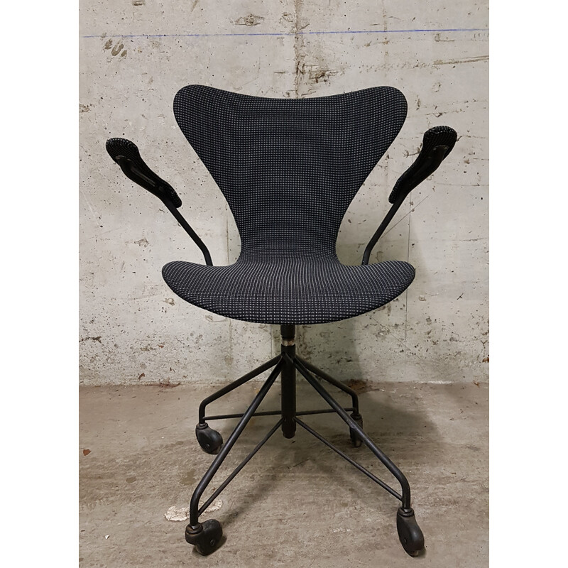 Fritz Hansen "Serie 7" desk chair, Arne JACOBSEN - 1960s