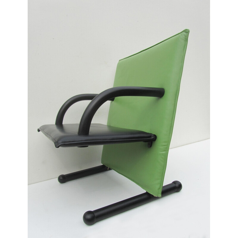 Arflex "T-Line" Armchair, Burkhard VOGTHERR - 1980s