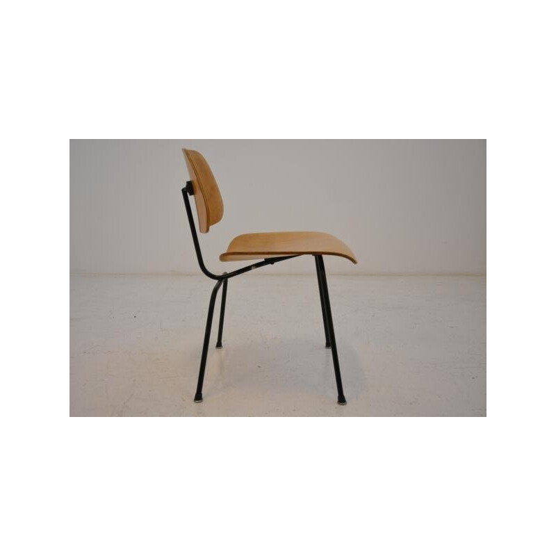 Wood and metal DCM chair, Charles and Ray Eames - 1950s