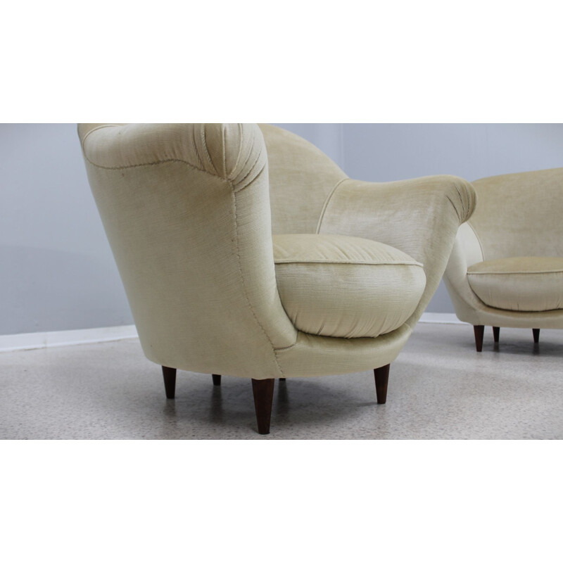 Pair of vintage velvet armchairs by Federico Munari, 1950