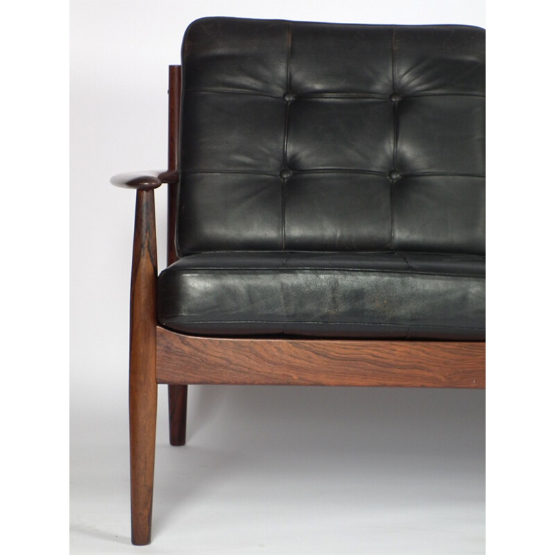 Canapé 3 places en palissandre et cuir noir, Grete JALK - 1960