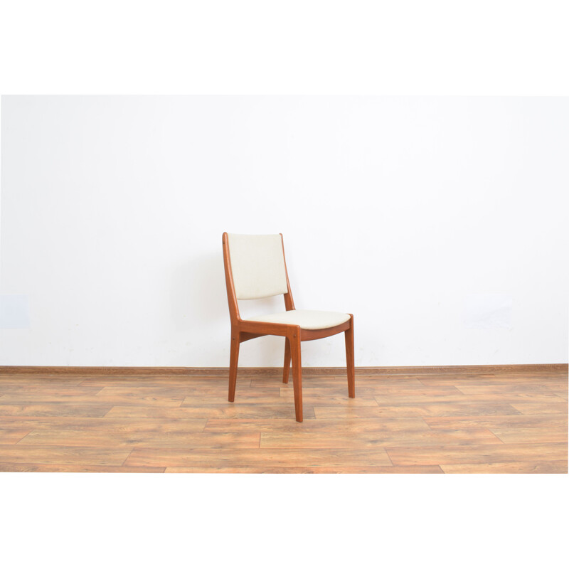 Conjunto de 6 cadeiras de teca dinamarquesas vintage por Johannes Andersen, 1960