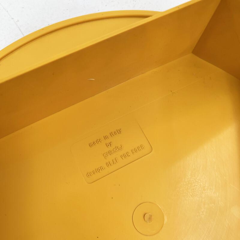 Tabouret jaune vintage à 3 pieds par Olaf von Bohr pour Gedy, 1970