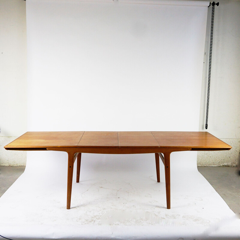 Scandinavian vintage extendable teak dining table by A. H. Olsen for Mogens Kold, Denmark 1960s