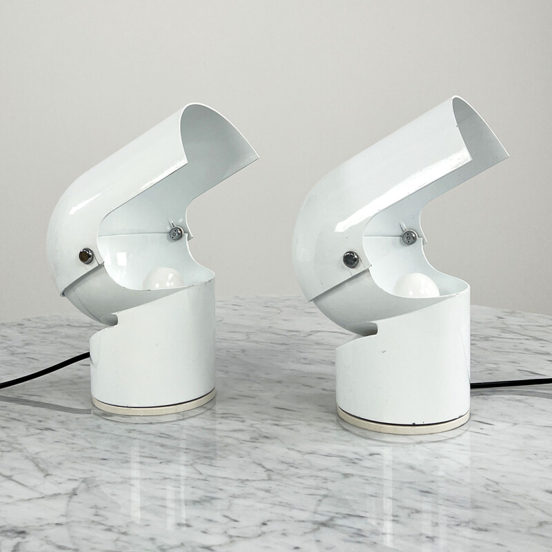 Paire de lampes de table Pileino vintage blanches par Gae Aulenti pour Artemide, 1970