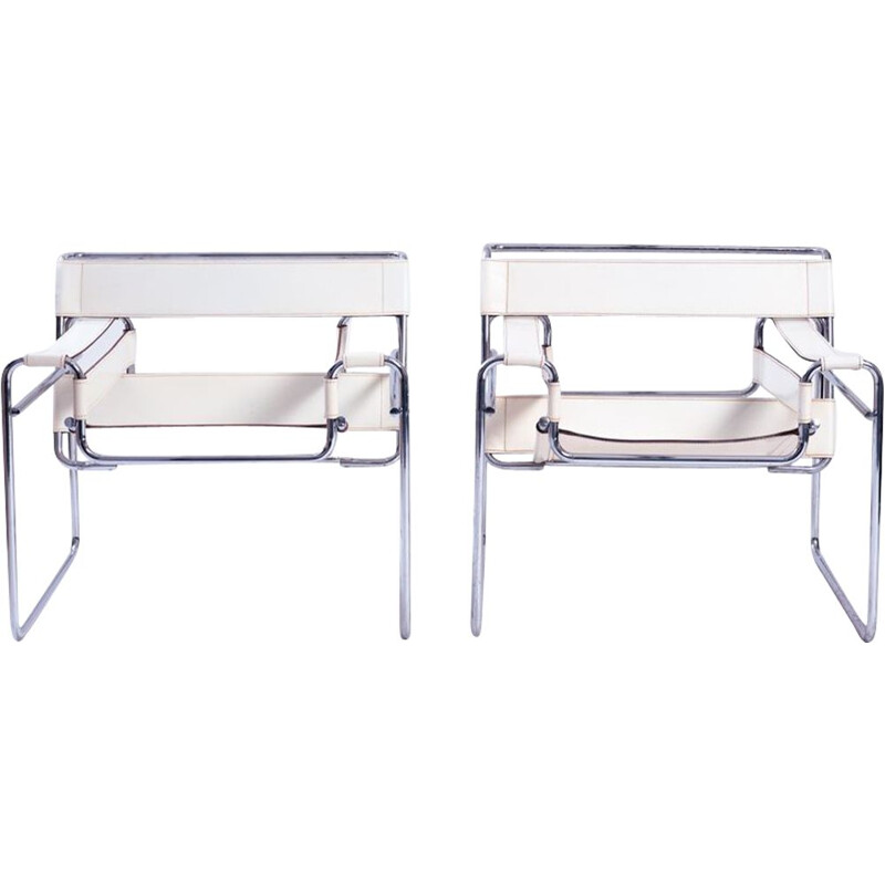 Pair of vintage Wassily club armchairs in white by Marcel Breuer for Gavina, 1980s