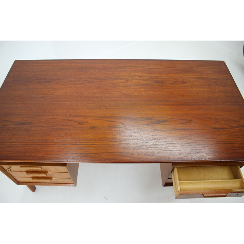 Vintage teak desk model 75 by Gunni Omann for Omann Jun Møbelfabrik, 1960