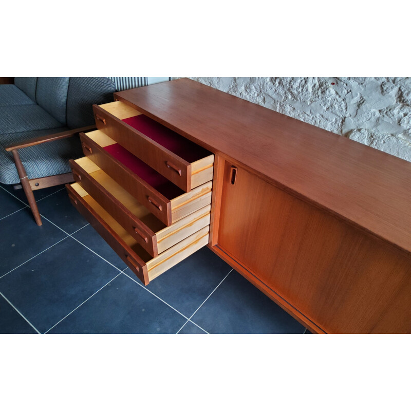 Long Vintage sideboard with sliding doors and ceramic decoration