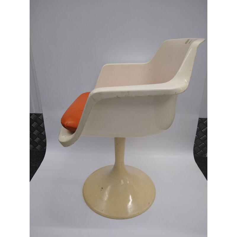 Space Age swivel armchair
