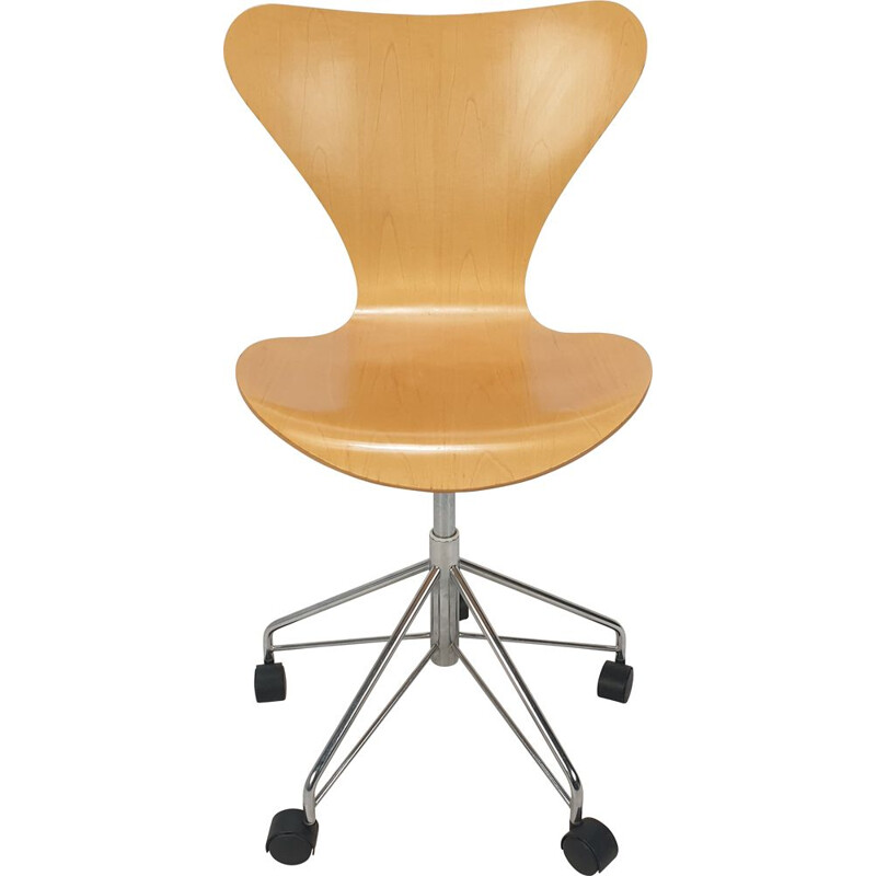 Vintage-Drehstuhl Modell 3117 von Arne Jacobsen für Fritz Hansen, 1994s