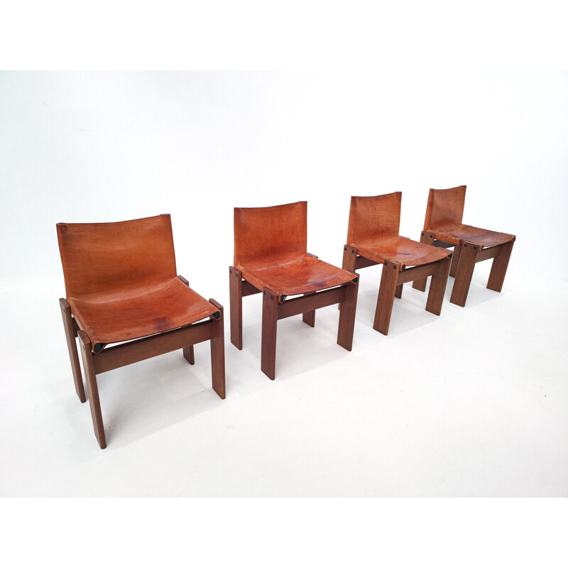 Ensemble de 4 chaises vintage "Monk" en cuir cognac par Afra & Tobia Scarpa, Italie 1970