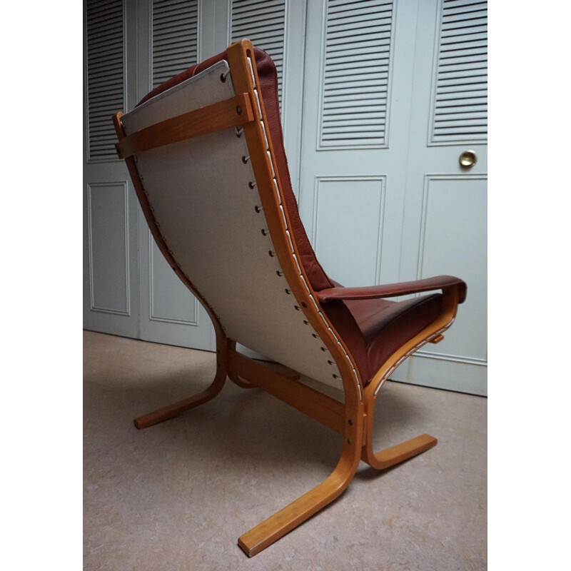 Vintage armchair in leather and beech wood by Ingmar Relling for Westnova, Norway 1970